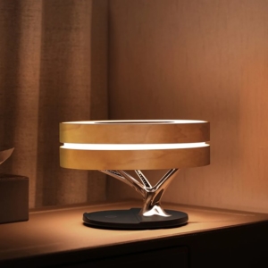 LA SÉRIE TABLE LAMP WITH SPEAKER & WIRELESS CHARGER